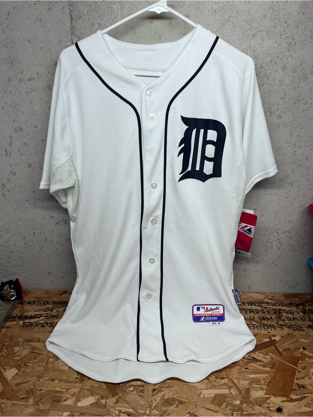 Detroit Tigers Majestic Cool Base Sz 40 Pro Jersey New w/tag. Hard to find.